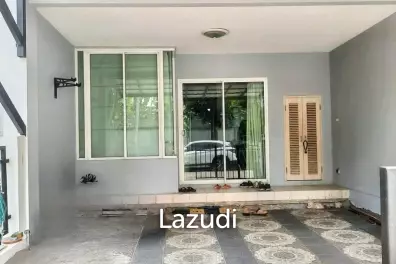 3 Bed 3 Bath 195 SQ.M at The Metro Rama 9