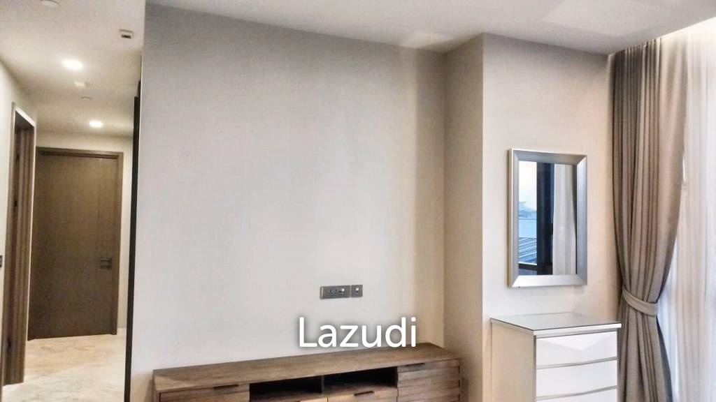 2 bed 3 bath 126 SQ.M The Monument Thonglor