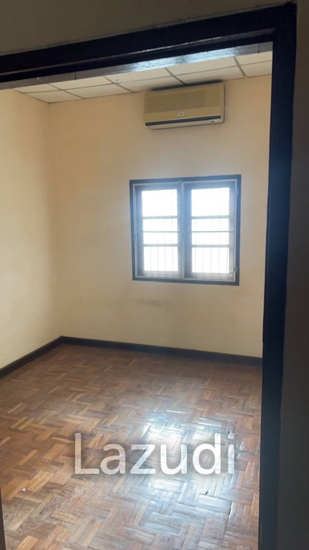 3 Bedrooms House for Sale in Doi Khao Kwai near City