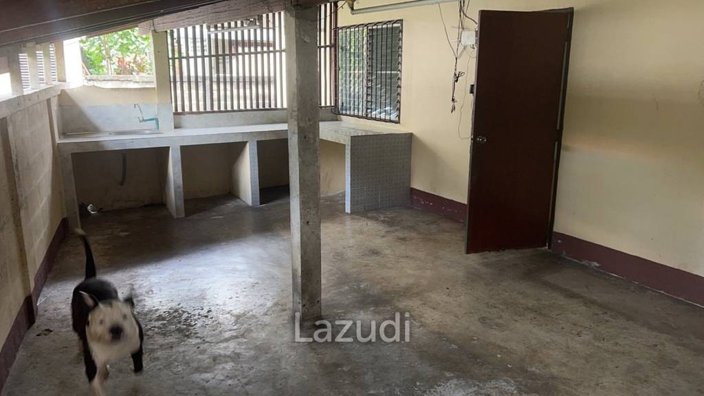 3 Bedrooms House for Sale in Doi Khao Kwai near City