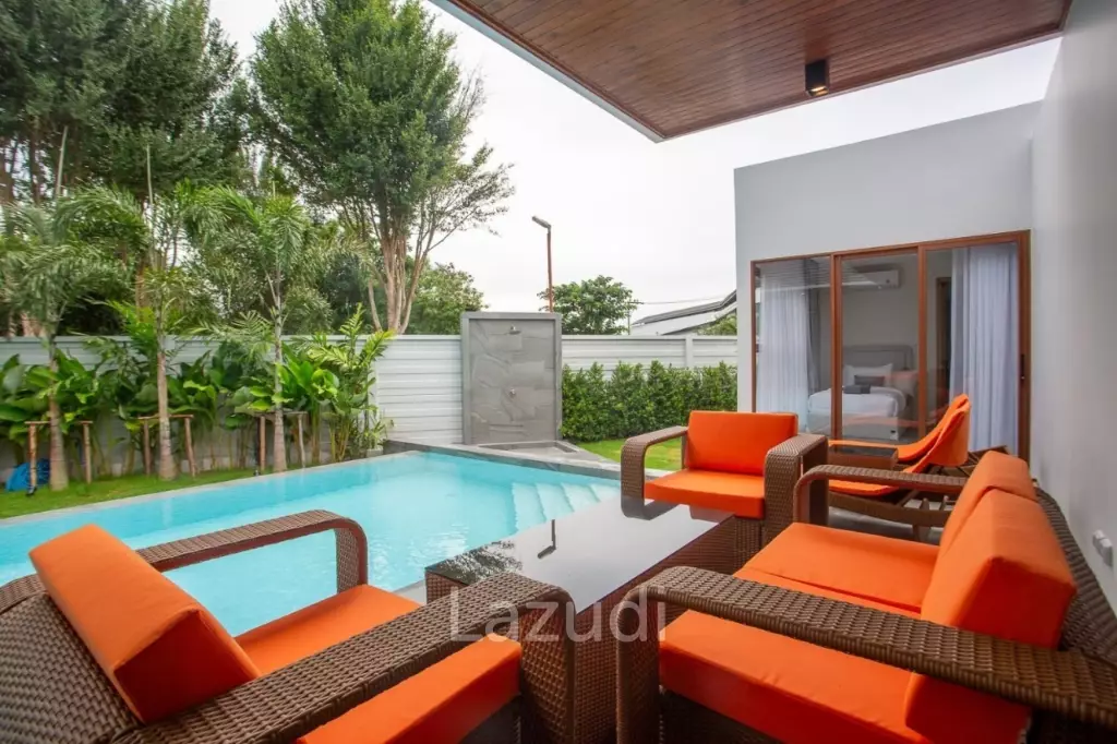 LA FELICE :  Modern 4 Bed Pool Villa for Sale