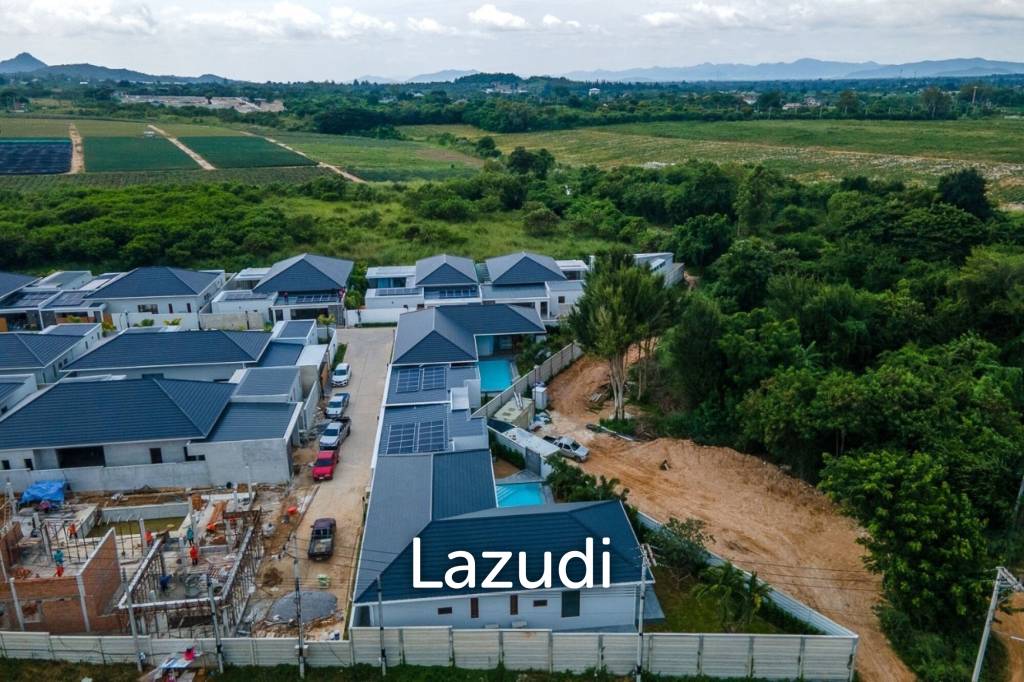 580 ตร.ม 4 เตียง 4 อาบน้ำ วิลล่า For ขาย