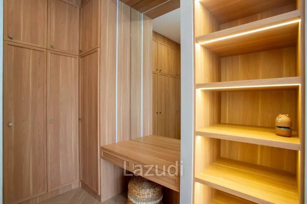 LA FELICE :  Modern 4 Bed Pool Villa for Sale