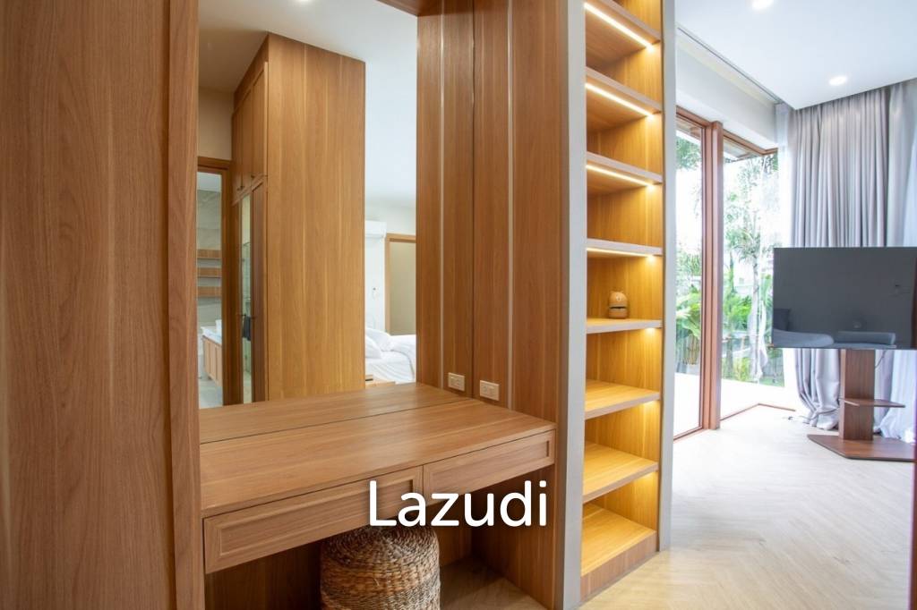 580 ตร.ม 4 เตียง 4 อาบน้ำ วิลล่า For ขาย