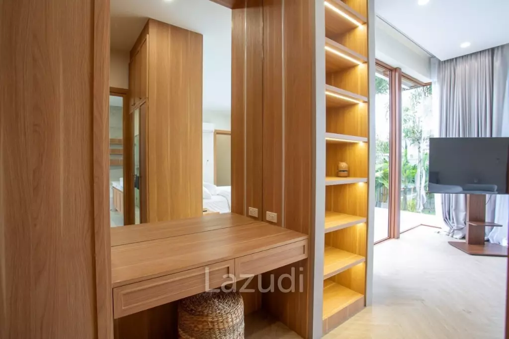LA FELICE :  Modern 4 Bed Pool Villa for Sale