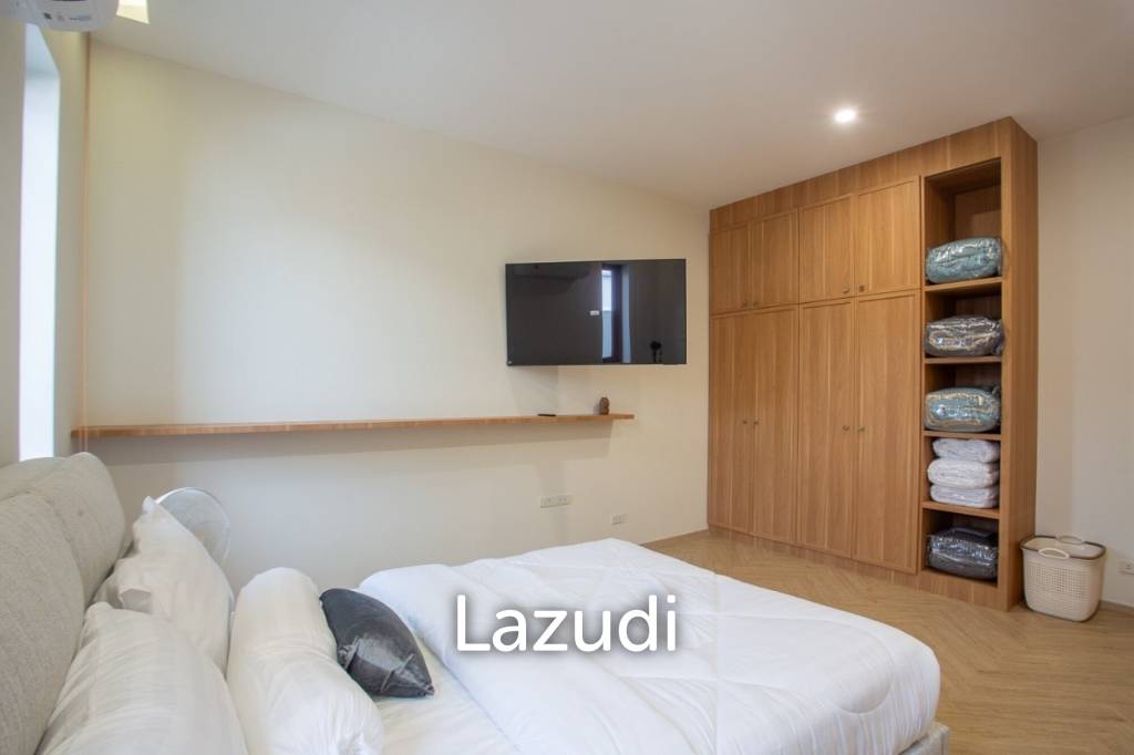 580 ตร.ม 4 เตียง 4 อาบน้ำ วิลล่า For ขาย