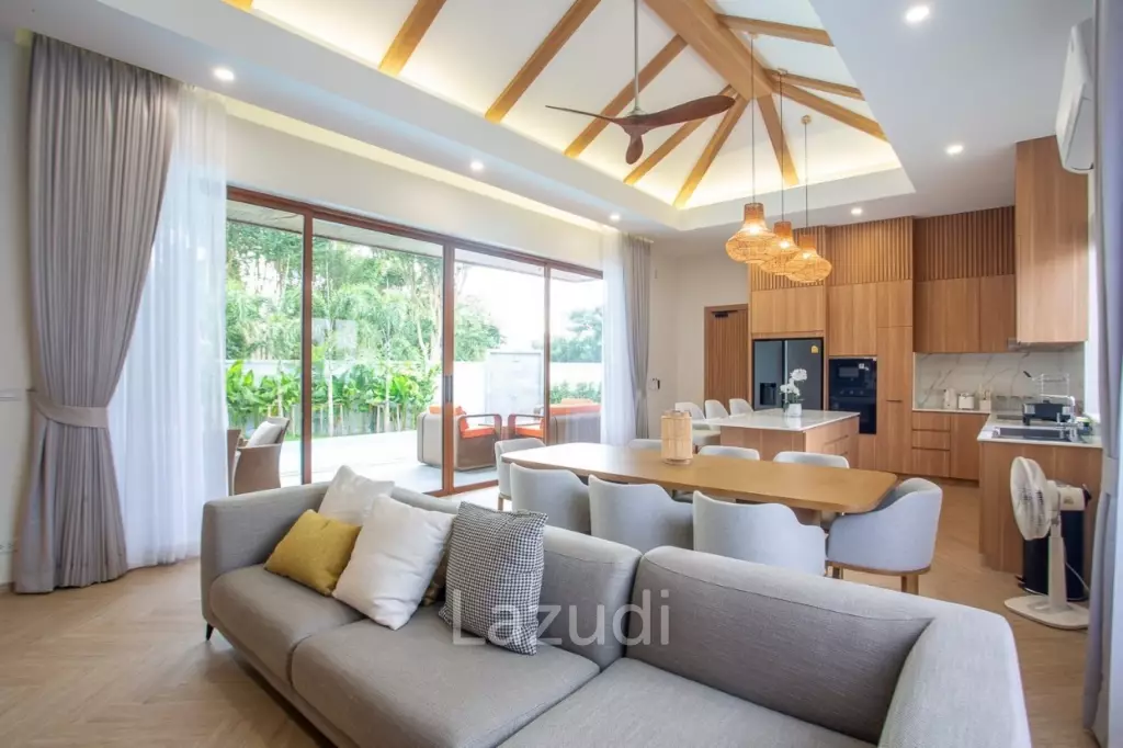 LA FELICE :  Modern 4 Bed Pool Villa for Sale