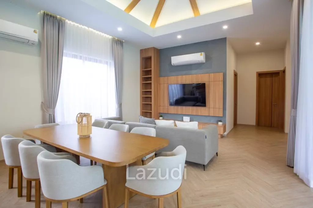 LA FELICE :  Modern 4 Bed Pool Villa for Sale