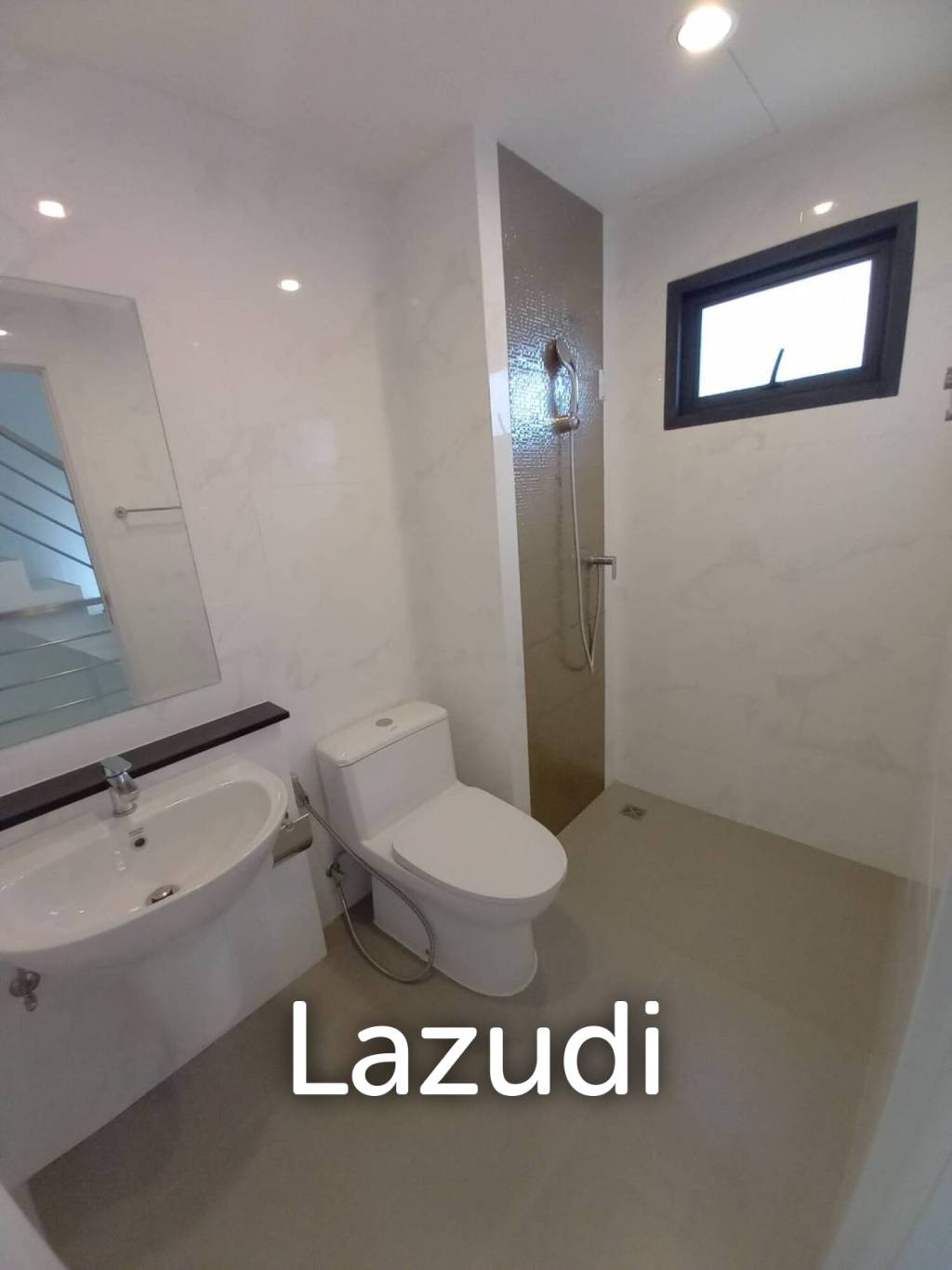 Home Office for Sale in Onnut, Sukhumvit 77