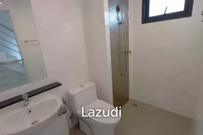 Home Office for Sale in Onnut, Sukhumvit 77