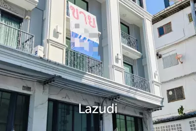 Home Office for Sale in Onnut, Sukhumvit 77