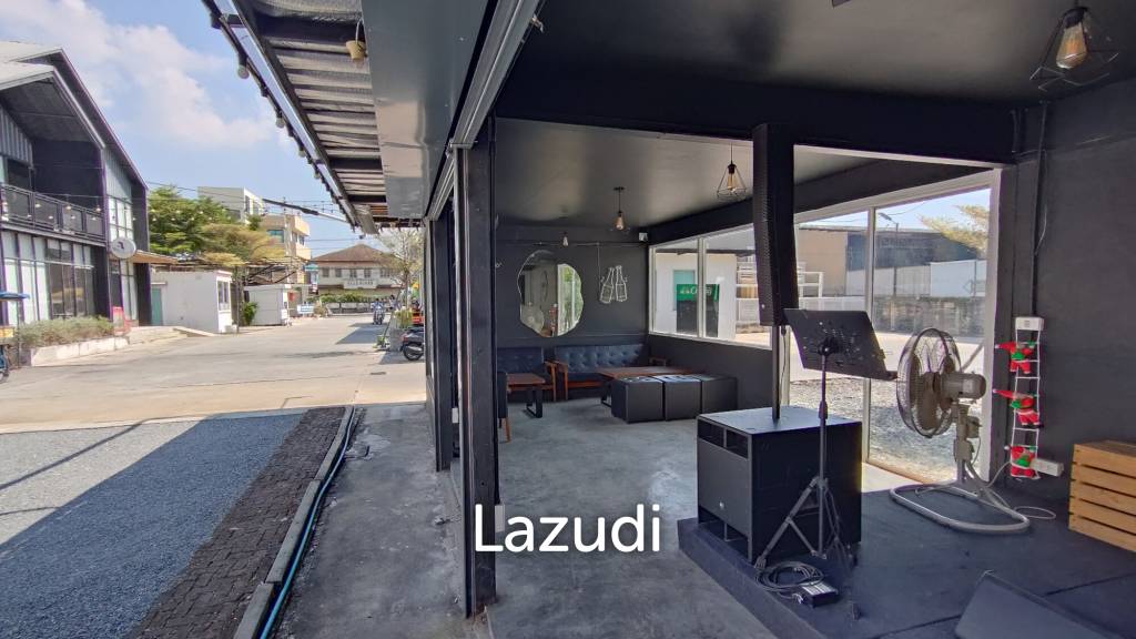 Restaurant bar for rent in Onnut 46