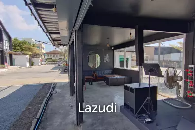 Restaurant bar for rent in Onnut 46