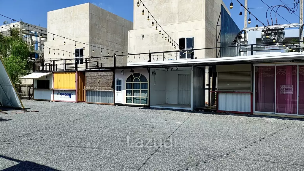 Restaurant bar for rent in Onnut 46
