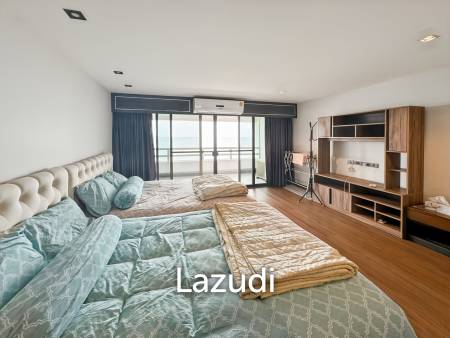 Spacious 1-Bedroom Condo in Cha Am with Modern Amenities