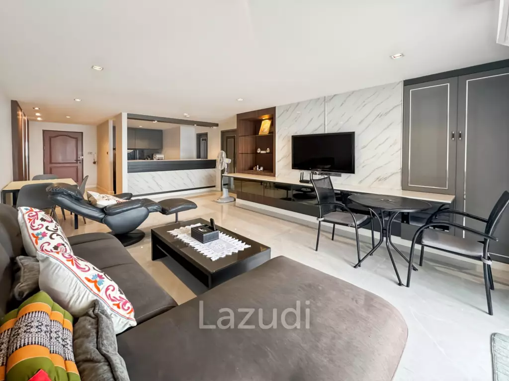 Spacious 1-Bedroom Condo in Cha Am with Modern Amenities