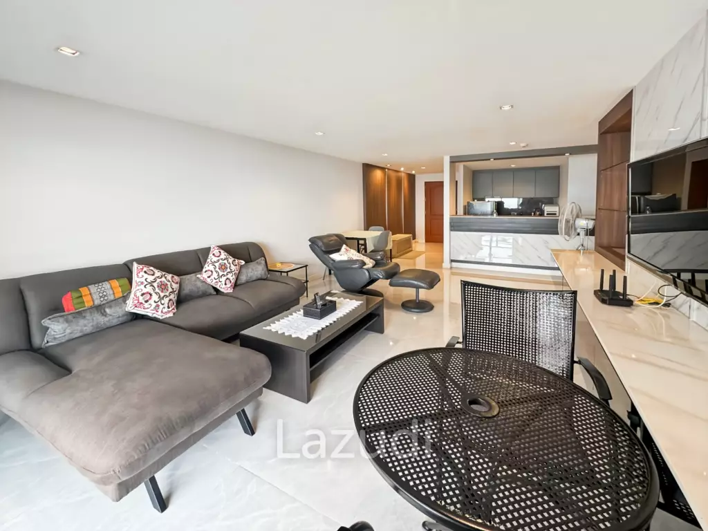 Spacious 1-Bedroom Condo in Cha Am with Modern Amenities