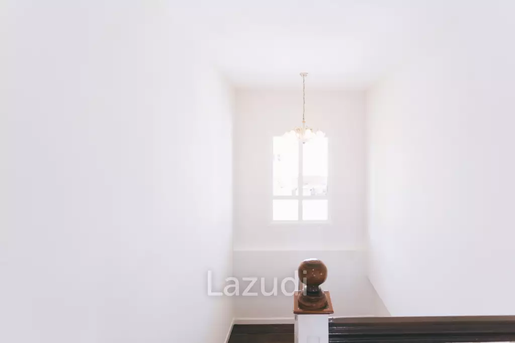 4 Bedrooms Large 2-storey House For Sale With Swimming Pool