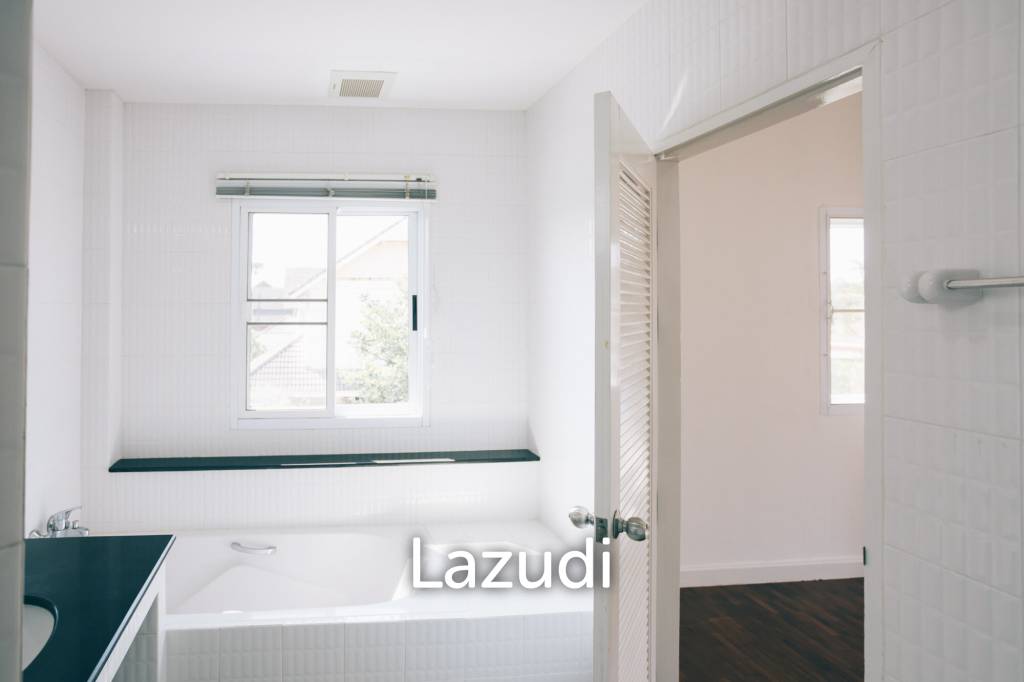 4 Bedrooms Large 2-storey House For Sale With Swimming Pool