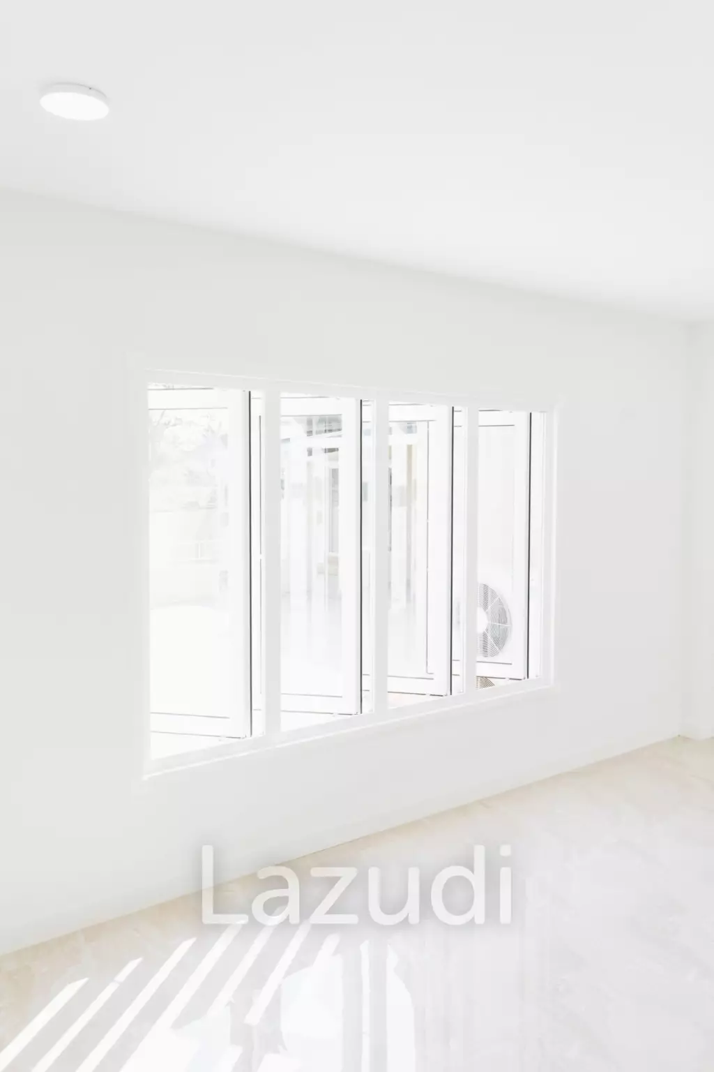 4 Bedrooms Large 2-storey House For Sale With Swimming Pool