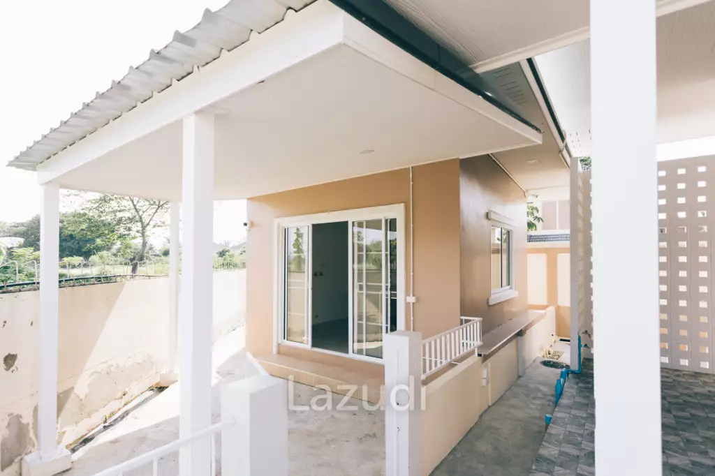 4 Bedrooms Large 2-storey House For Sale With Swimming Pool
