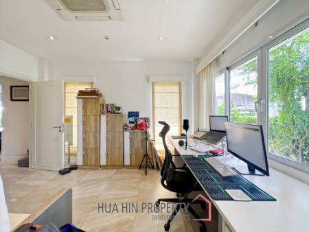 Luxurious 3 Bedroom Villa on Black Mountain Golf Course Hua Hin
