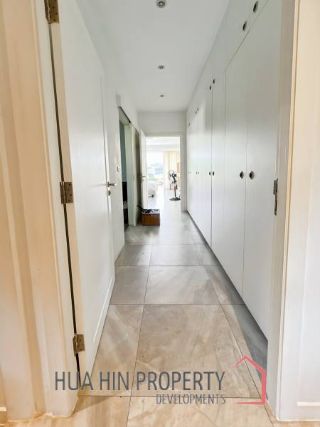 Luxurious 3 Bedroom Villa on Black Mountain Golf Course Hua Hin