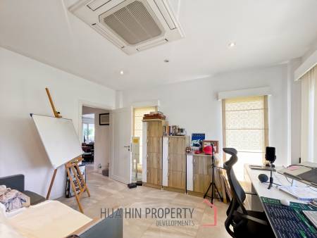 Luxurious 3 Bedroom Villa on Black Mountain Golf Course Hua Hin