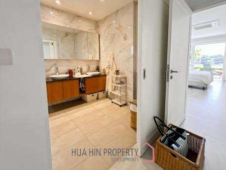 Luxurious 3 Bedroom Villa on Black Mountain Golf Course Hua Hin