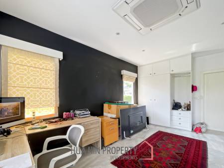 Luxurious 3 Bedroom Villa on Black Mountain Golf Course Hua Hin