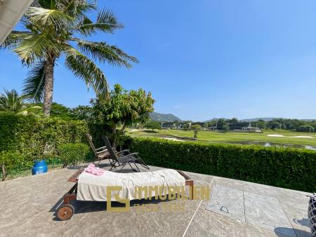 Black Mountain Golf Course Hua Hin: Luxueuse villa avec piscine et 3 chambres à coucher