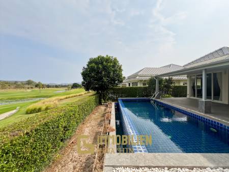 240 qm Wohnfläche/  Golfplatzlage / privater Pool