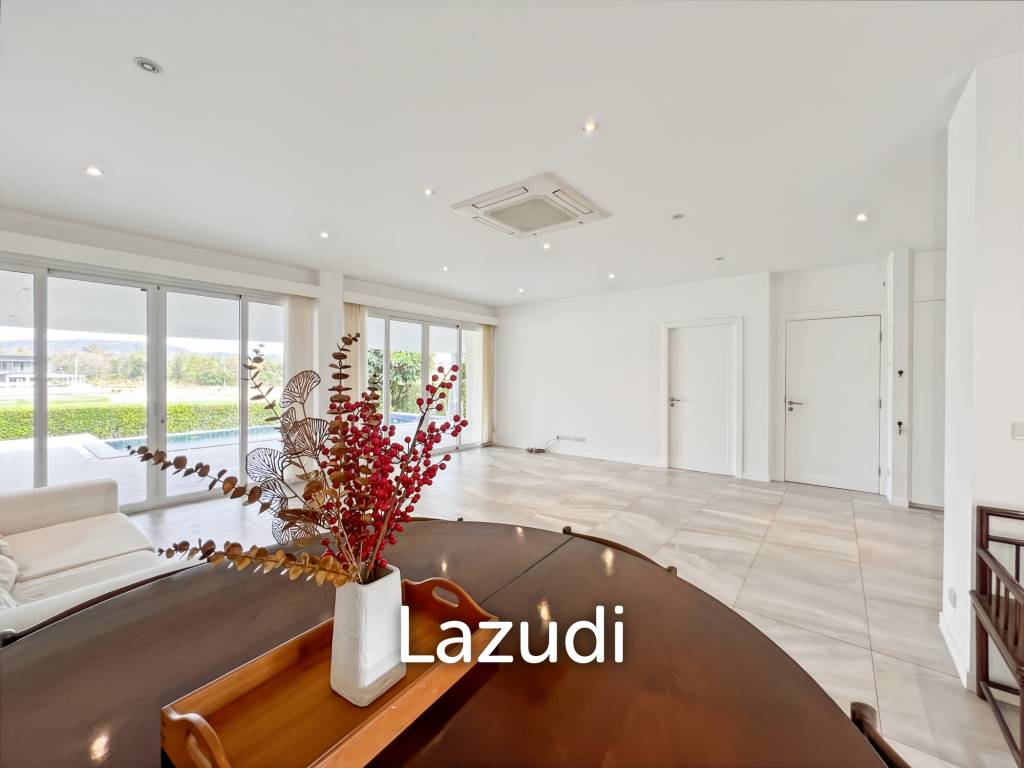 240 sqm 3 Bedroom Golf Course Pool Villa in Black Mountain Golf Course