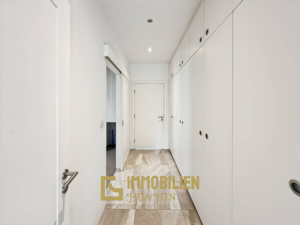 240 qm Wohnfläche/  Golfplatzlage / privater Pool