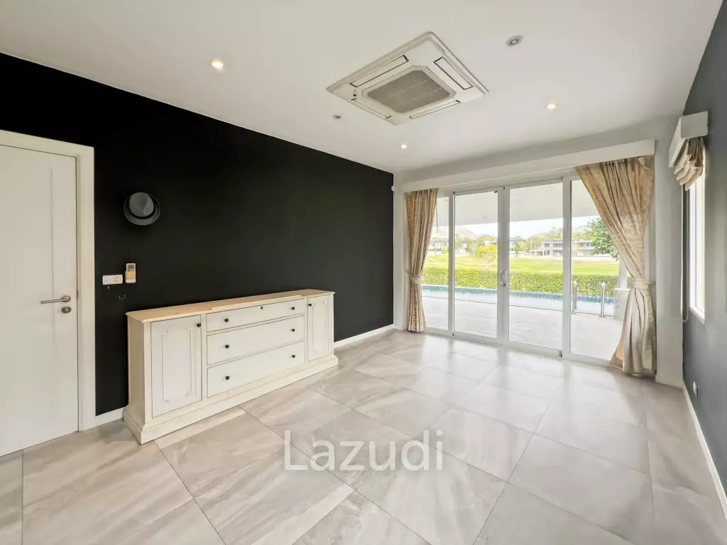 240 sqm 3 Bedroom Golf Course Pool Villa in Black Mountain Golf Course