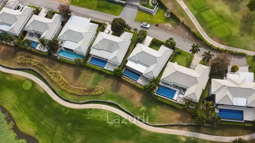 240 sqm 3 Bedroom Golf Course Pool Villa in Black Mountain Golf Course