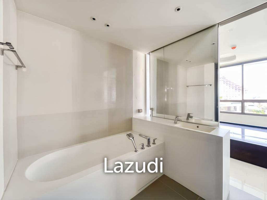 Veranda Residence Hua Hin: Modern Condo with  Sea Views