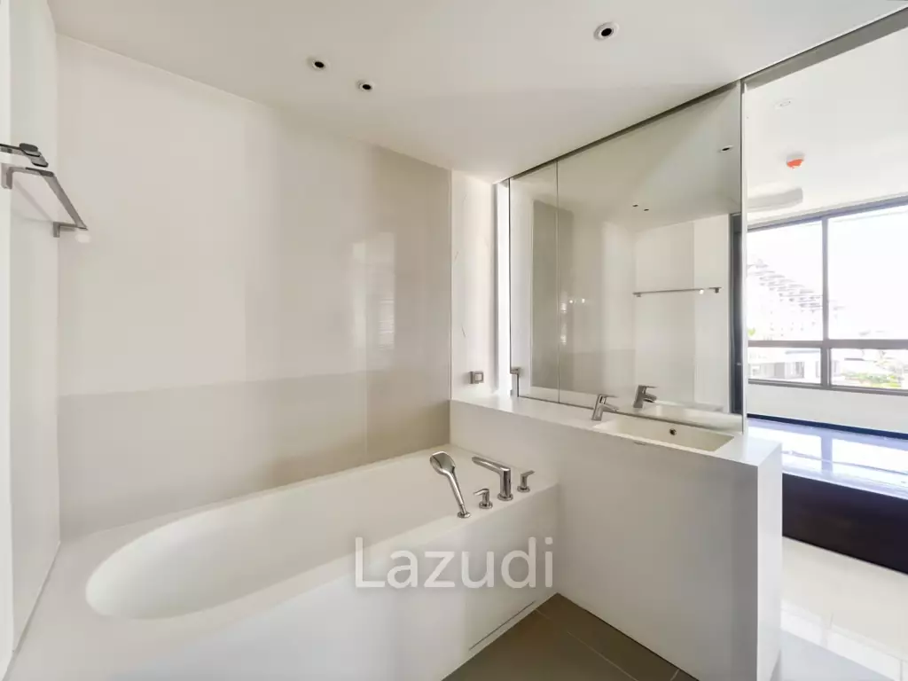 Veranda Residence Hua Hin: Modern Condo with  Sea Views