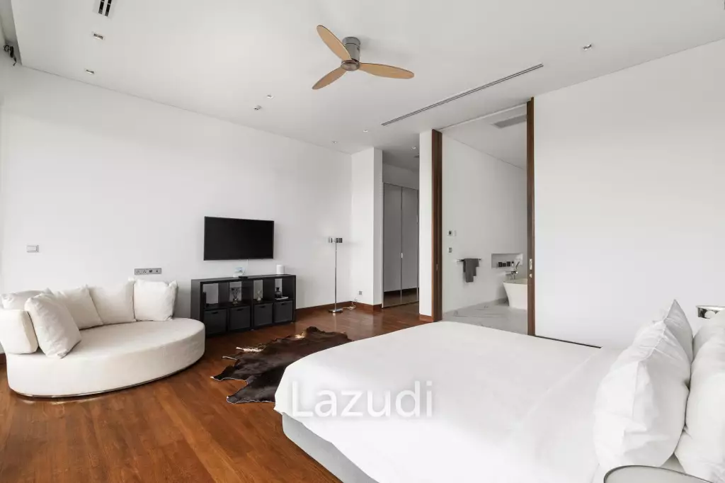 Seaview Apartment Walking Distance To Beach