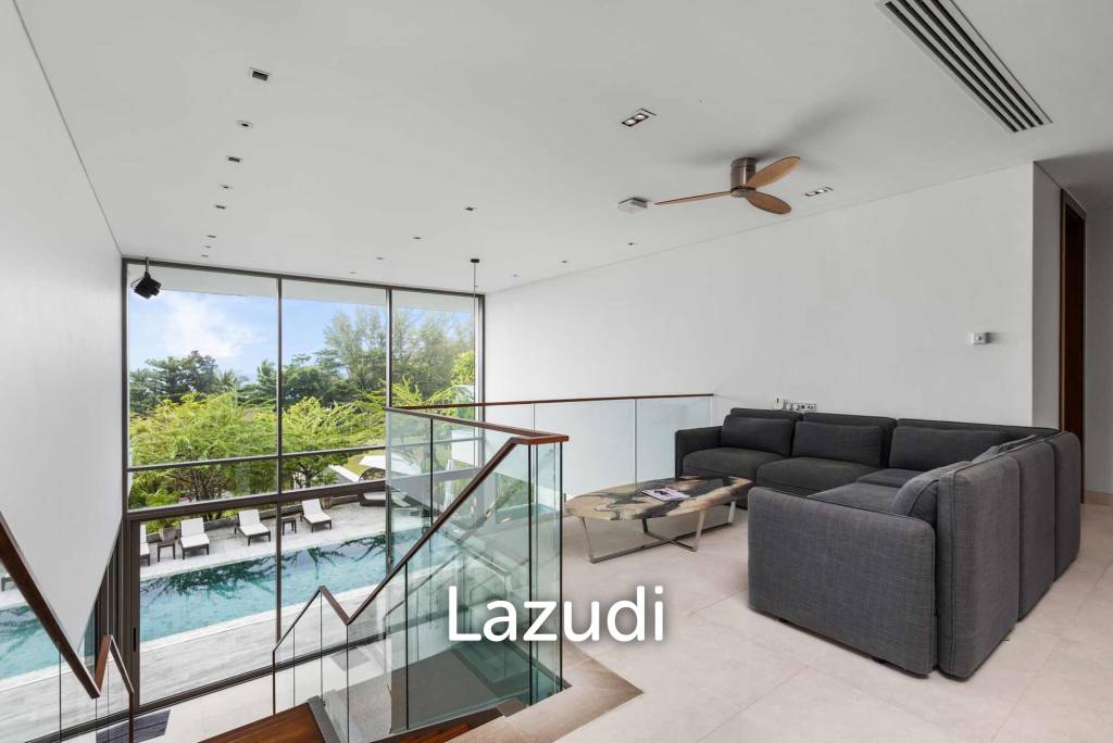 Seaview Apartment Walking Distance To Beach