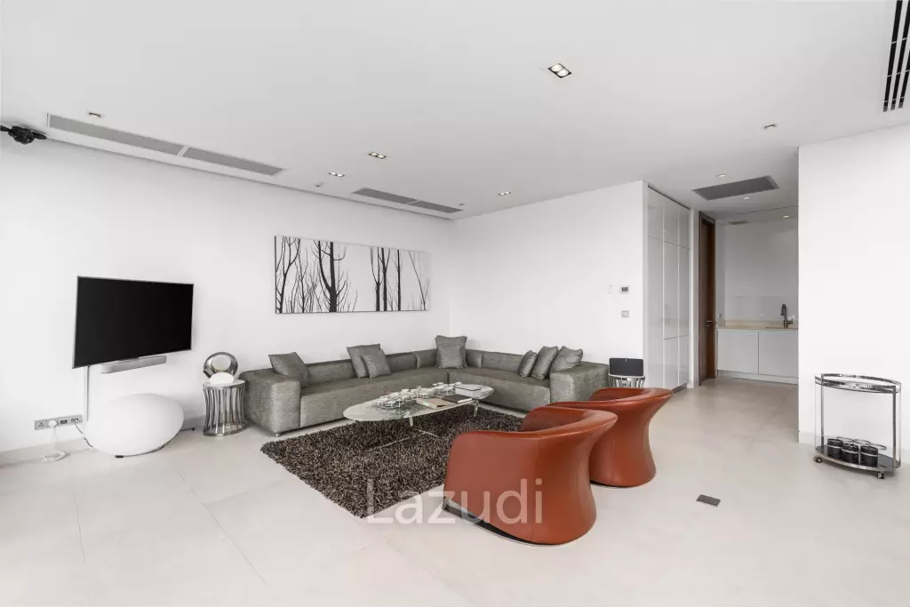 Seaview Apartment Walking Distance To Beach