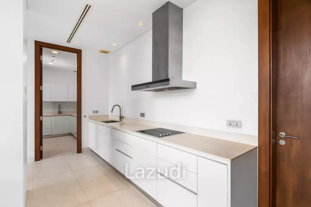 Seaview Apartment Walking Distance To Beach