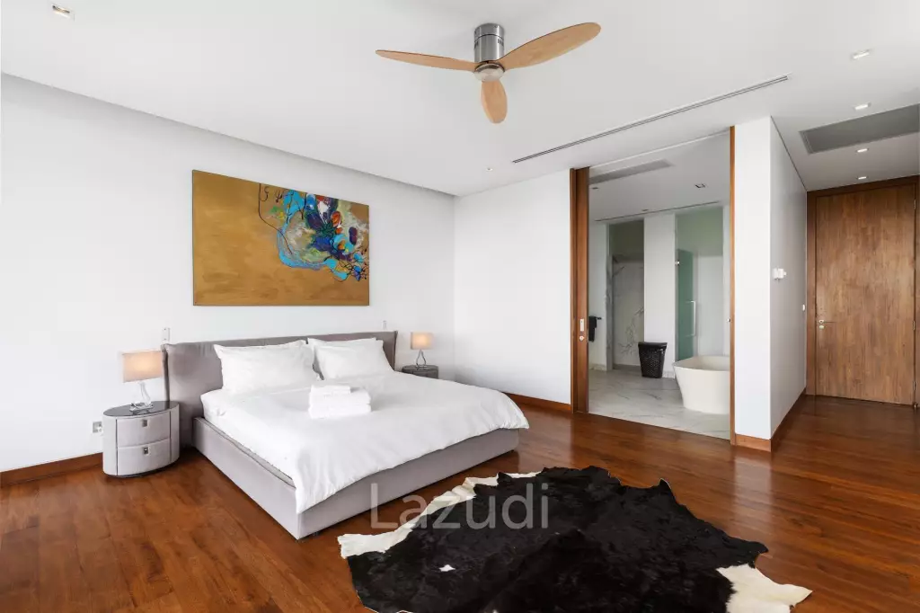 Seaview Apartment Walking Distance To Beach