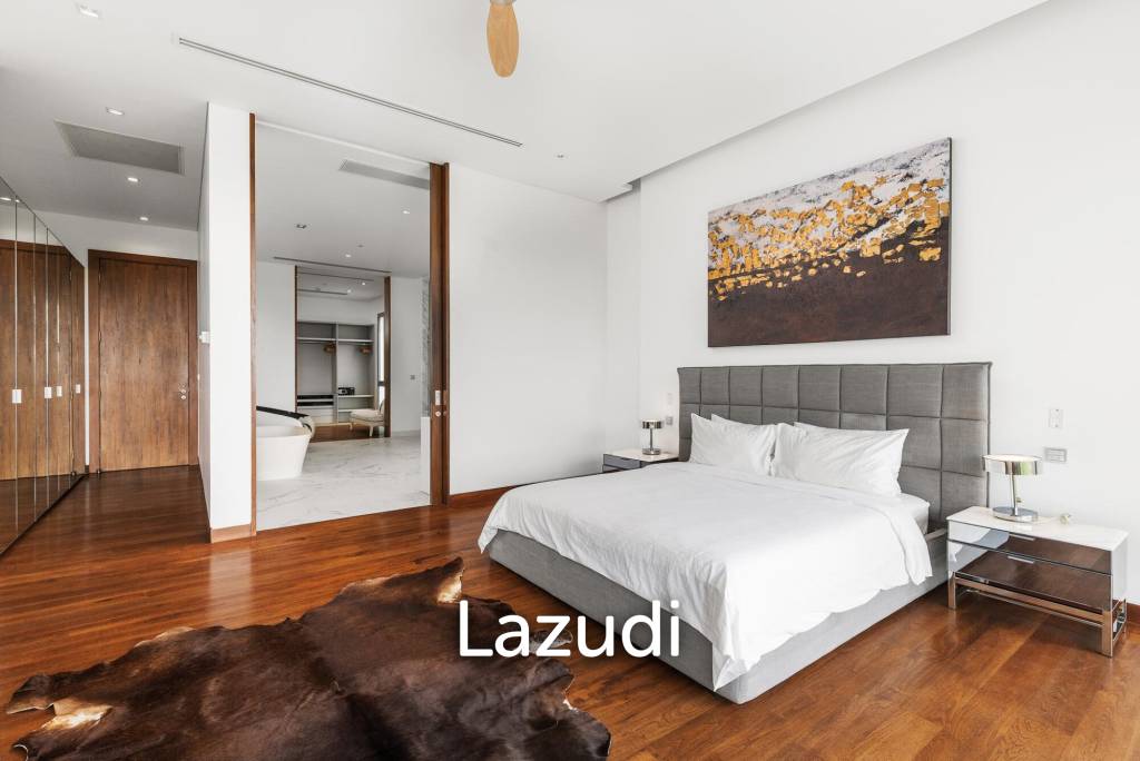Seaview Apartment Walking Distance To Beach