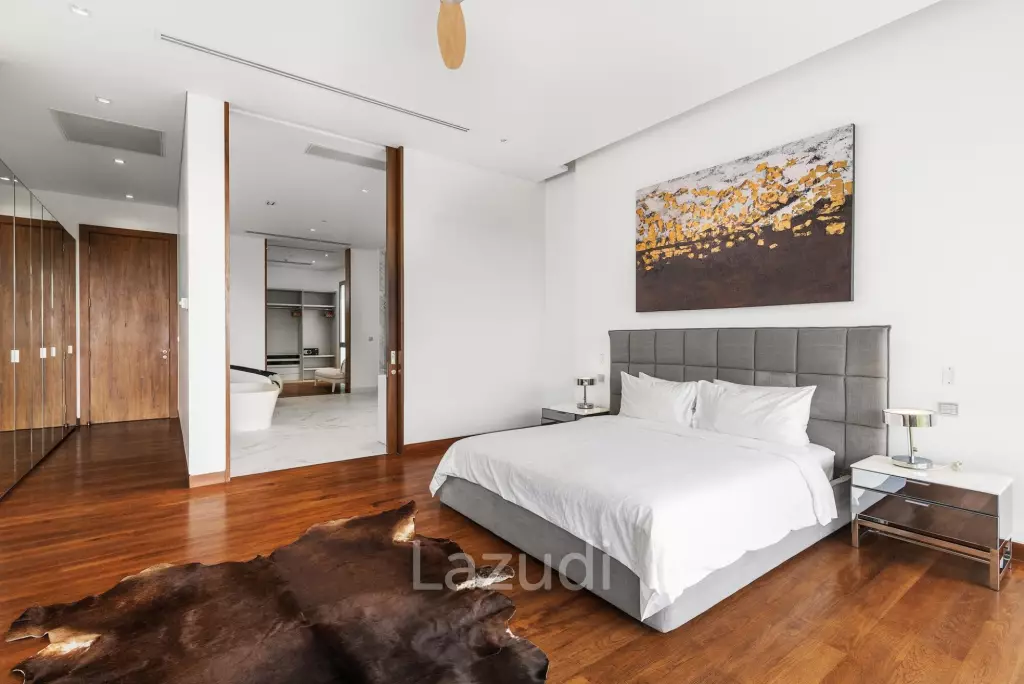 Seaview Apartment Walking Distance To Beach