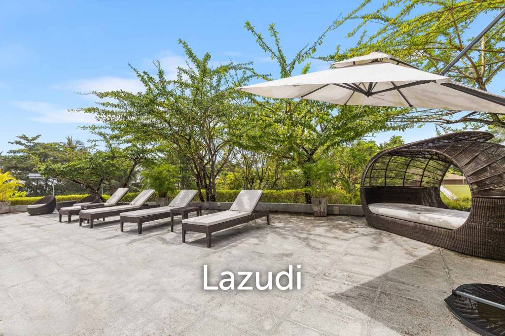 Seaview Apartment Walking Distance To Beach