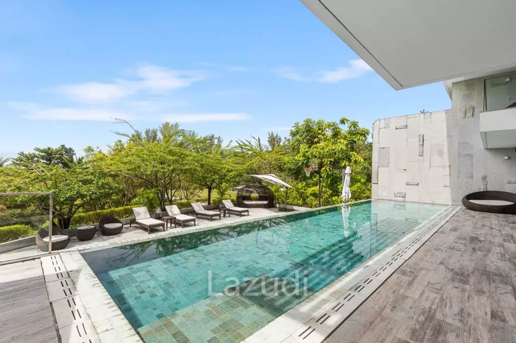 Seaview Apartment Walking Distance To Beach