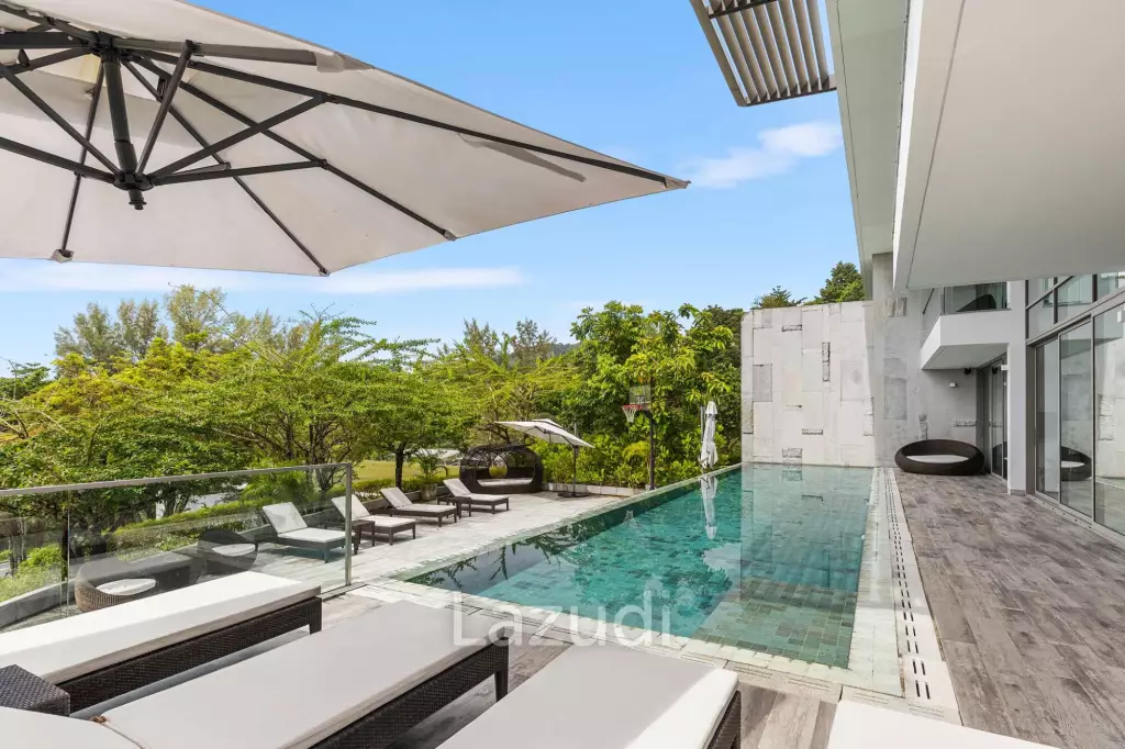 Seaview Apartment Walking Distance To Beach