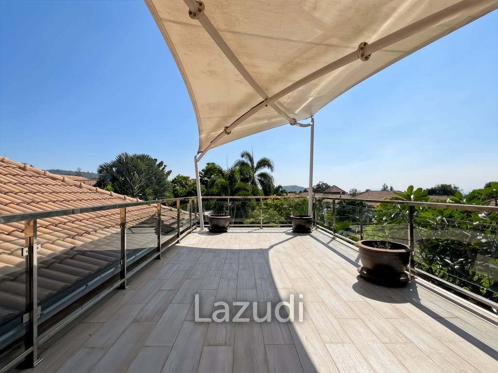 Stylish 3-Bedroom Villa with Pool in The Views Hua Hin