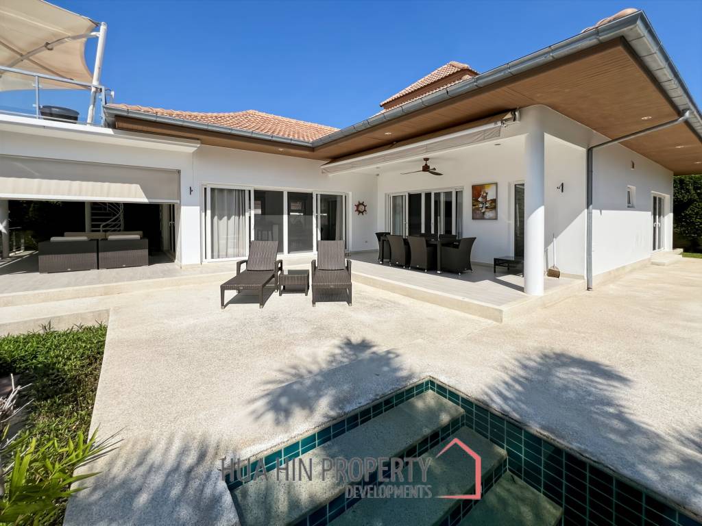 Stylish 3-Bedroom Villa with Pool in The Views Hua Hin